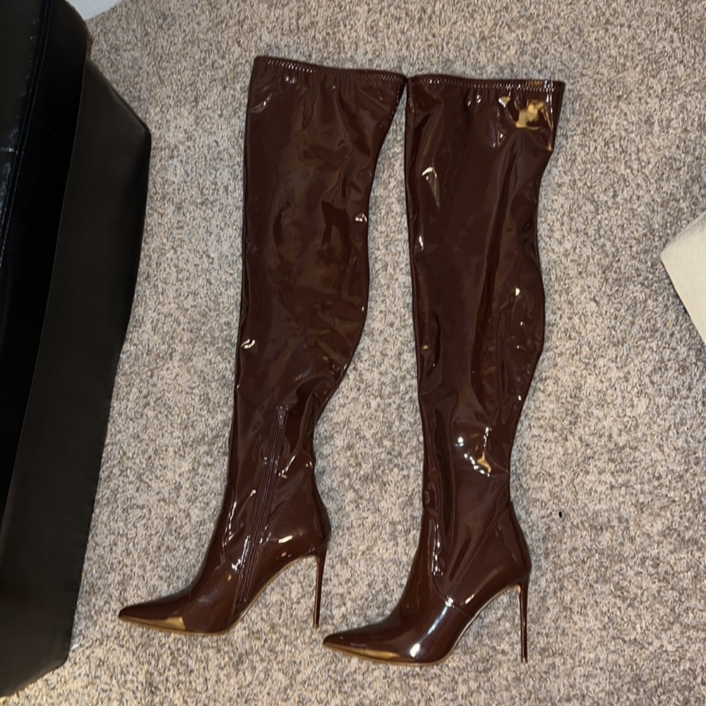 Steve Madden brown boots